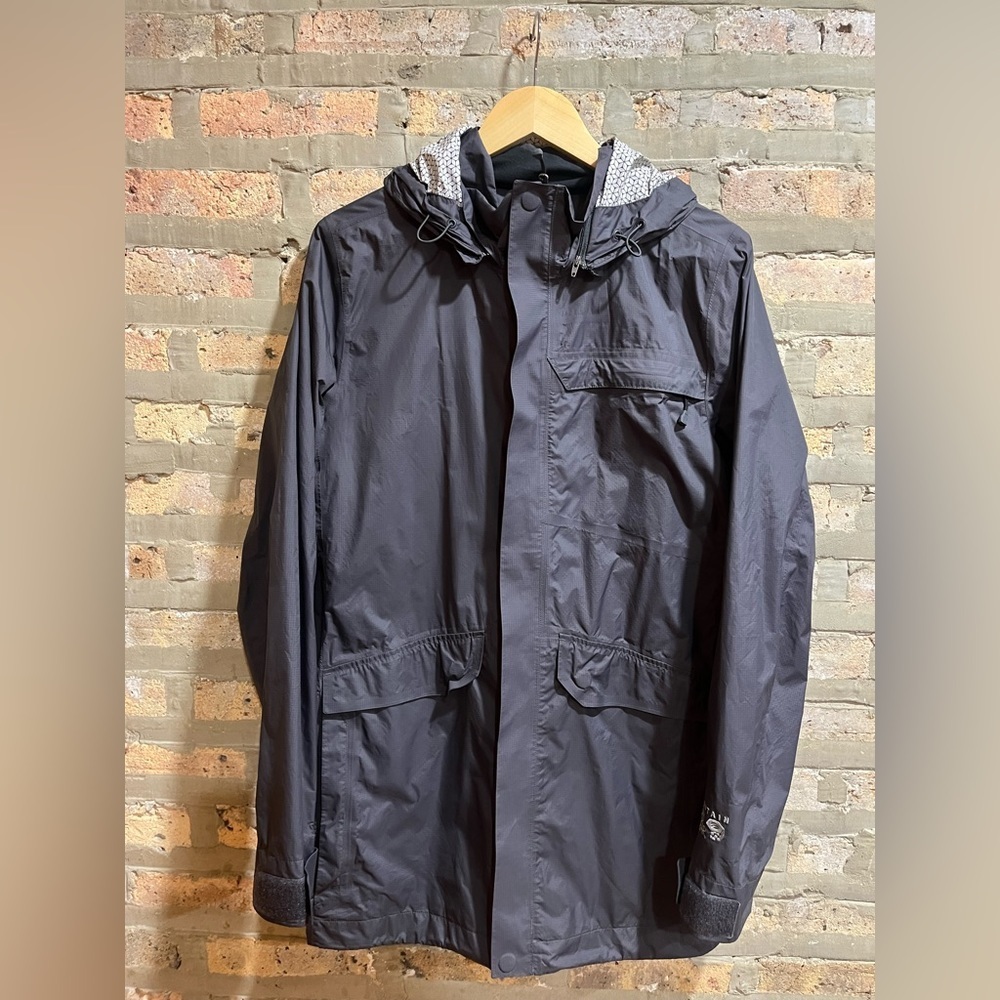 Mountain Hardwear jacket